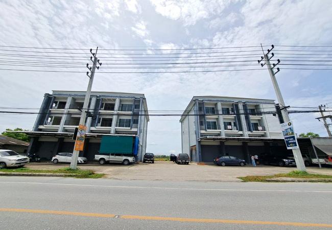 ขายอาคารพาณิชย์ บางกระทึก 7 ตลาดน้ำดอนหวาย ถนนพุทธมณฑลสาย 5 สามพราน นครปฐม 2