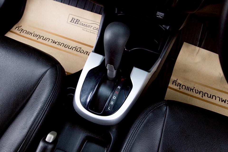 รหัสรถ 5B982 JAZZ 1.5 V+ 2019 12