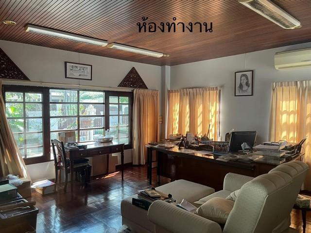 ขาย บ้านเดี่ยว 2 ชั้น หมู่บ้าน นวธานี เสรีไทยซอย 59 Navatanee Residence บ้านโครงสร้างแข็ง หันหน้าทิศใต้ สไตล์วินเทจ ใกล้มอเตอร์เวย์ 6