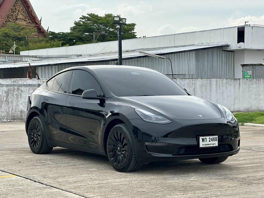 Tesla Model Y Long Range 2023 รถใหม่มากๆ เเถมเเต่งเพิ่มมาอีกเพียบ คุ้มมากๆ