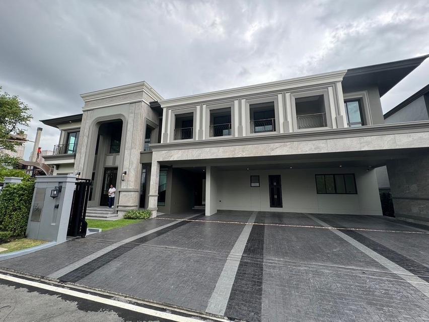 (Grand Bangkok Boulevard Krungthep Kritha) 480,000 5 ห้องนอน 6 ห้องน้ำ 8