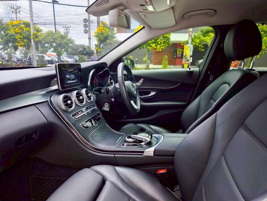 รหัสรถ KPV3682 2018 BENZ C350e AVANTGARDE 9