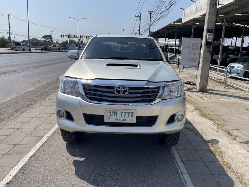 Toyota รุ่น Hilux Vigo รุ่นย่อย 2.5 Prerunner E 4