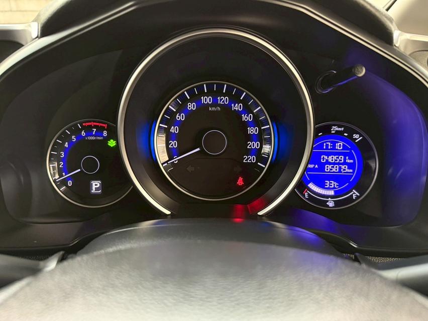 Honda Jazz 1.5 V ปี 2019 สีขาว ไมล์ 48,xxx km (แท้) รูปที่ 16