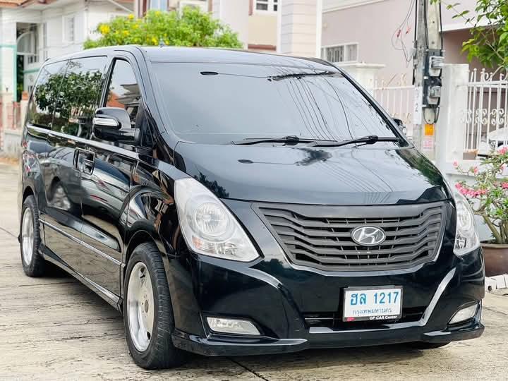 ขายด่วน HYUNDAI H-1 4