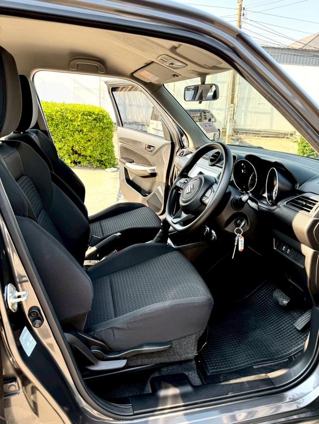 Suzuki swift 1.2 GL ปี 18 จด 19รถบ้าน มือเดียว