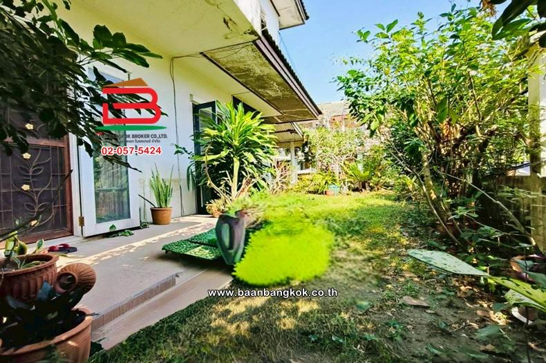 ทาวน์เฮาส์ เนื้อที่ 37 ตร.ว. หมู่บ้านดิเอมเมอรัลด์พาร์ค 2 (ซอยสุขา 2) ถนนรัตนาธิเบศร์ ตำบลพิมลราช อำเภอบางบัวทอง นนทบุรี 5