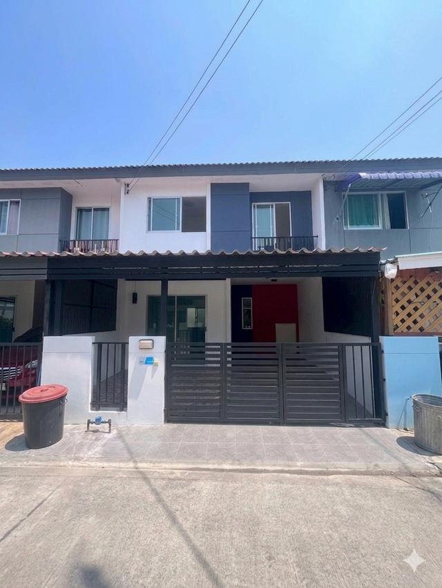 ขายทาวน์โฮม 2 ชั้น หมู่บ้านพฤกษา 102 ไร่ขิง 42 สามพราน นครปฐม 2