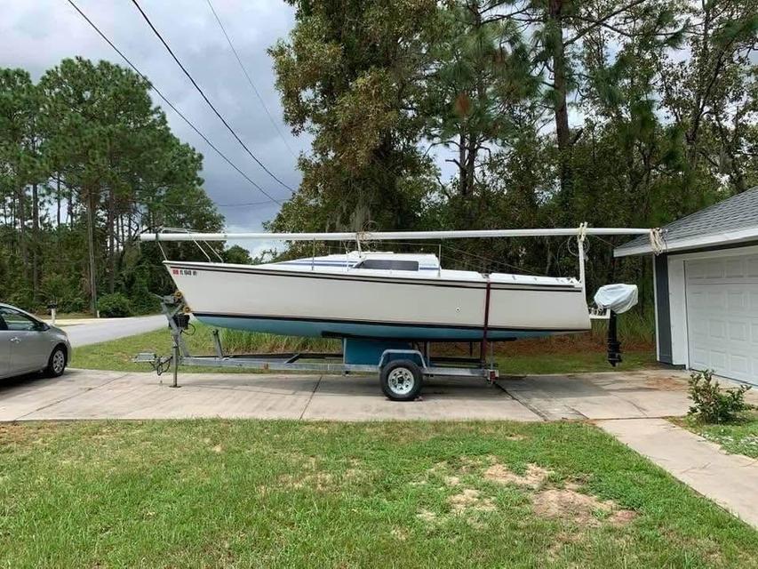 เรือใบ Hunter 23 sailboat ปี 1998