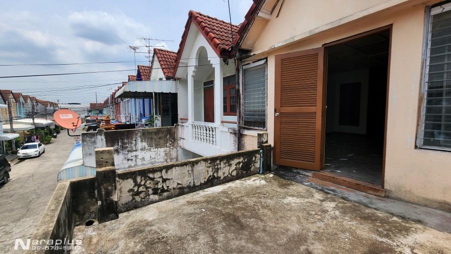 68121198 : ขายทาวน์เฮ้าส์ 2 ชั้น ต่อเติมอาคารด้านหน้าเป็นร้านค้า บนเนื้อที่ขนาด 16 ตร.ว. หมู่บ้านราณี 3 ถนนนวมินทร์ 135 กรุงเทพฯ 17