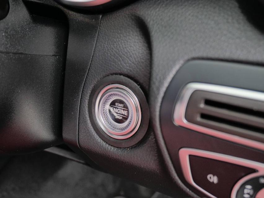 2022 Benz C200 Coupe AMG FaceLift รูปที่ 14