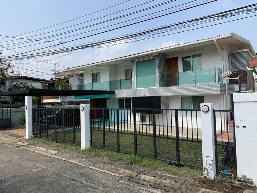PJ32 ให้เช่าบ้านเดี่ยว 2ชั้นเนื้อที่ 80 ตารางวา ถนนเสนานิคม-โชคชัย4