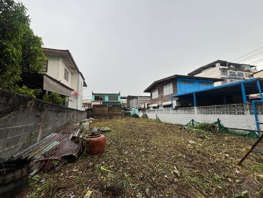 ขายที่ดินสร้างบ้านแถวสะพานใหม่ 1