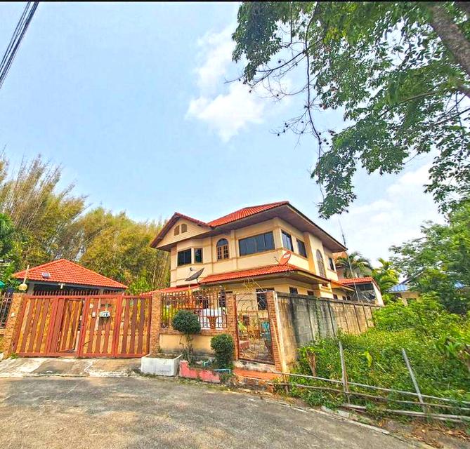 🌟🏡 ให้เช่าบ้านเดี่ยว 2 ชั้น ทำเลเด่น คุ้มค่า รองรับทุกการใช้ชีวิต #ดอยสะเก็ด 1
