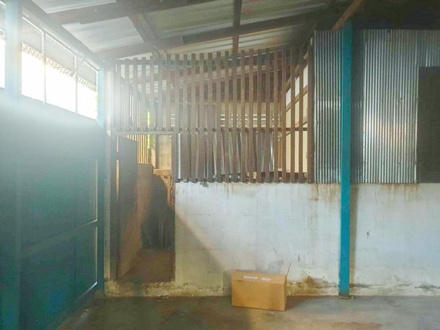 ถ.พหลโยธิน รถไฟ นครลำปาง 1.9 กม.420ตร.ม. เช่าโกดัง พร้อมออฟฟิศ 105ตร.ว บิ๊กซี ลำปาง 2.2 กม. รร.อัสสัมชัญลำปาง 2.1 กม. 1 7