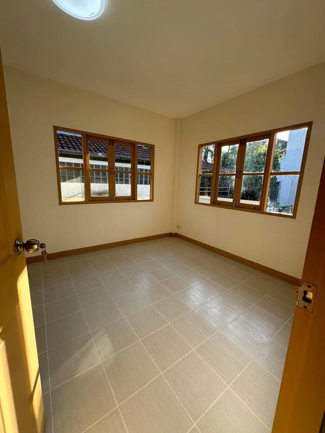 ขายบ้านเดี่ยวชั้นเดียวรีโนเวทใหม่ โครงการแลนด์แอนด์ เฮ้าส์ ราคา 1,990,000 บาท โซนหนองจ๊อม หมู่บ้าน ปาริชาติ เ 15