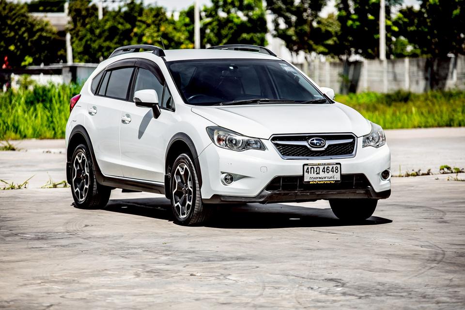 Subaru Xv 2.0 AWD สีขาว ปี 2013