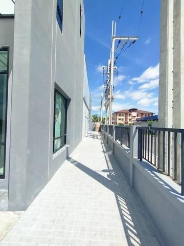 ให้เช่าโกดัง 450 ตร.ม. พร้อมสำนักงาน ย่านบางใหญ่ ซอยกัตนา ใกล้ รพ.บางใหญ่ 2