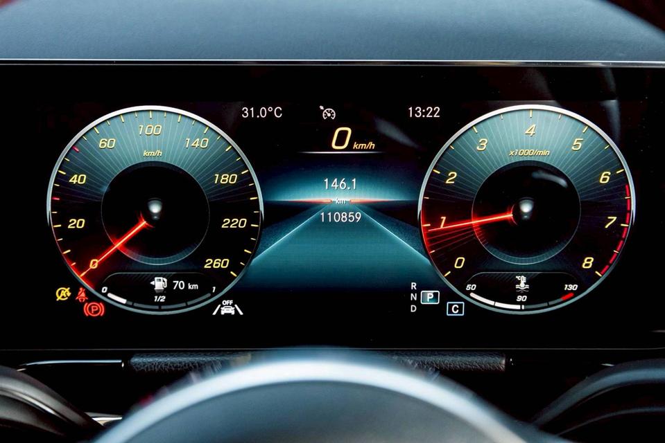 รหัสรถ PR4217 Mercedes-Benz GLA 200 AMG Dynamic W247 (2023) รูปที่ 17