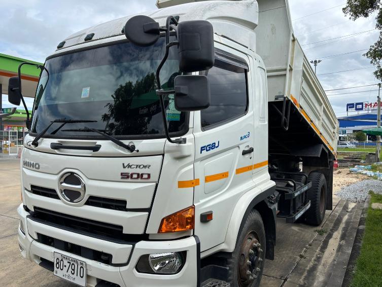 Hino Victor240 ปี 65 เดิมๆ มือเดียว ไมล์น้อย