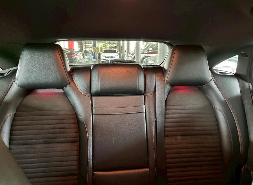 สปอร์ตแวกอน 5 ประตู Benz CLA250Shooting W117 รูปที่ 9