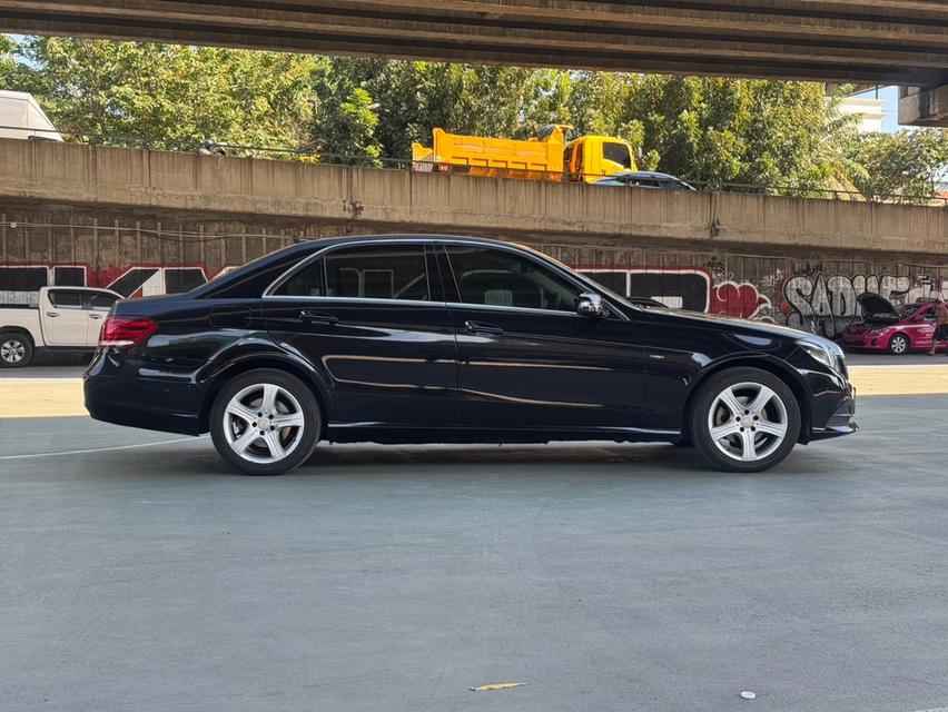 ขายรถ Benz E200 SEDAN W212  ปี 2015 สีดำ เกียร์ออโต้ 8