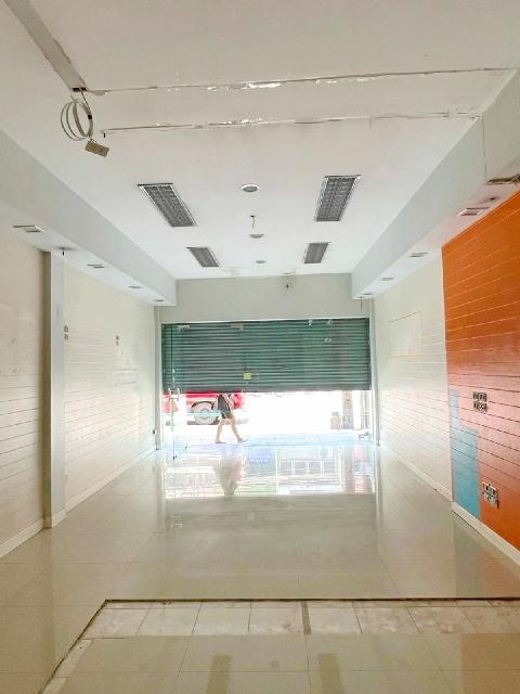 อาคารพาณิชย์ 4 ชั้น ทำเลดี MRT บางขุนนนท์ 500 ม 3 นอน 3 น้ำ 23 ตร.วา.370 ตร.ม.แม็คโคร จรัญสนิทวงศ์ 700 ม. โลตัส ปิ่นเกล้