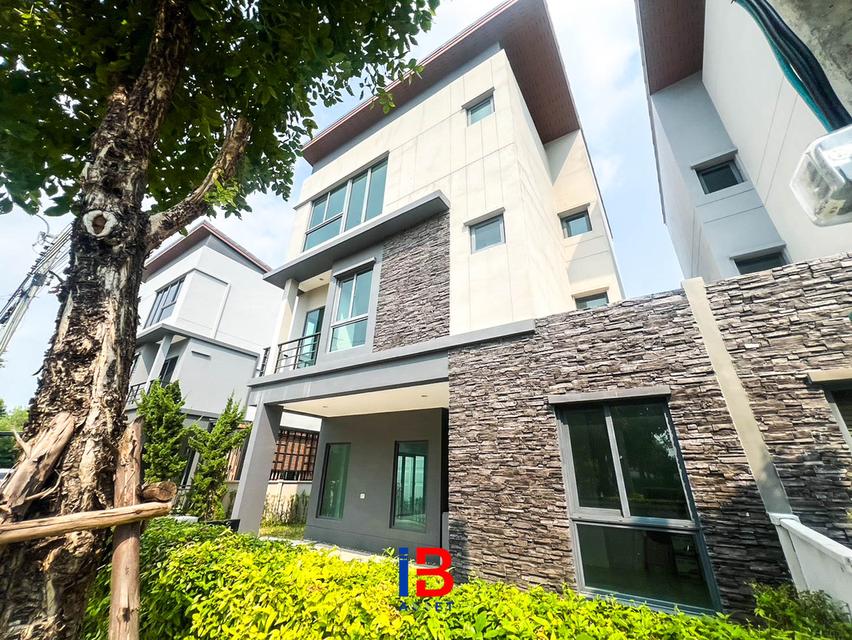 🏙️ ตอบโจทย์ชีวิตคนเมืองที่ต้องการพื้นที่ใช้สอย 📍 บ้านกลางเมือง ดิ อิดิชั่น สุขสวัสดิ์–พระราม 3 11