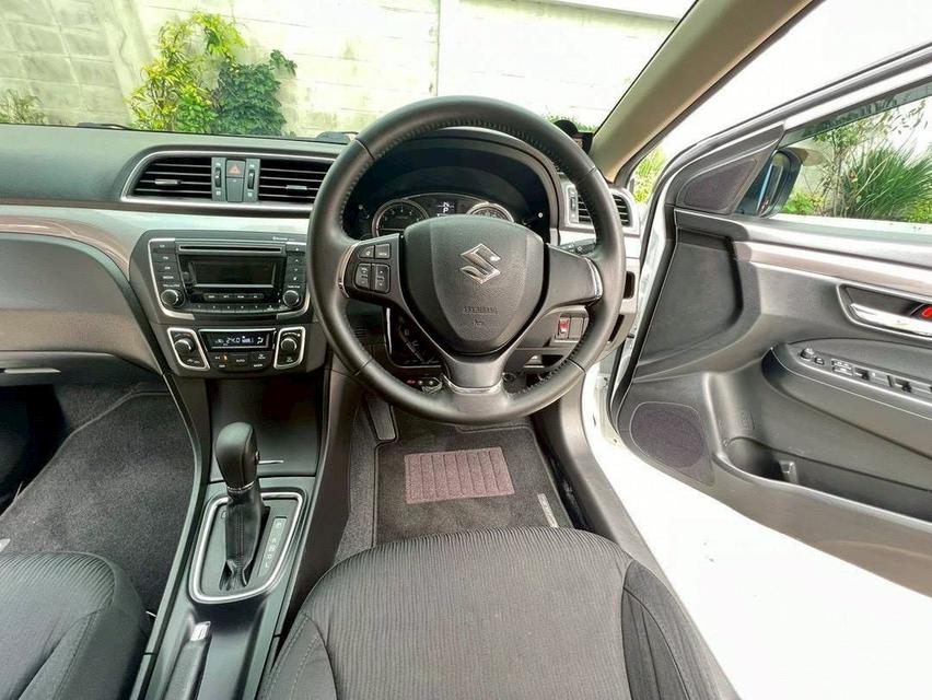 Ciaz ปี 2016 รุ่น GLX 1.25L CVT TOP รูปที่ 10