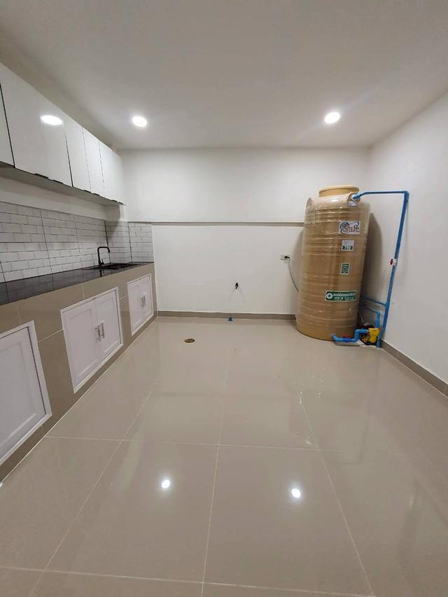 ขายด่วนทาวน์เฮ้าส์ รีโนเวทใหม่ ถนนรามคำแหง 118 ใกล้กาญนาภิเษก (N.1702) 13