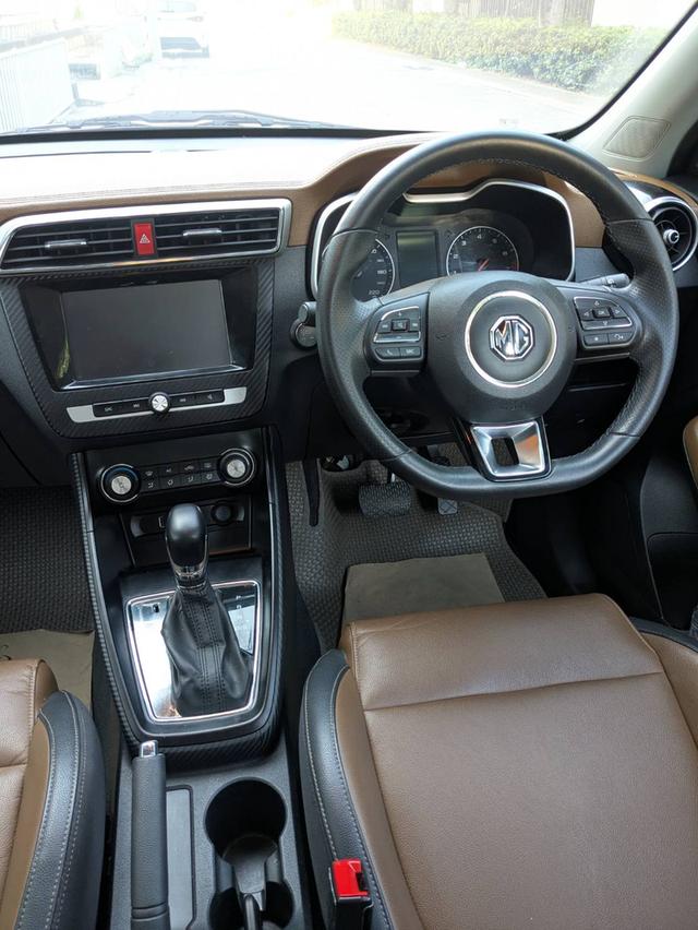 (ไมล์น้อย 39,xxx km) มือเดียวป้ายแดง Mg zs 1.5D ปี2018