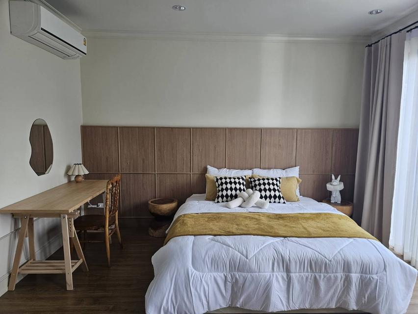 Townhome For Rent "Baan Klang Muang Rama 9 - Krungthep Kreetha" 11