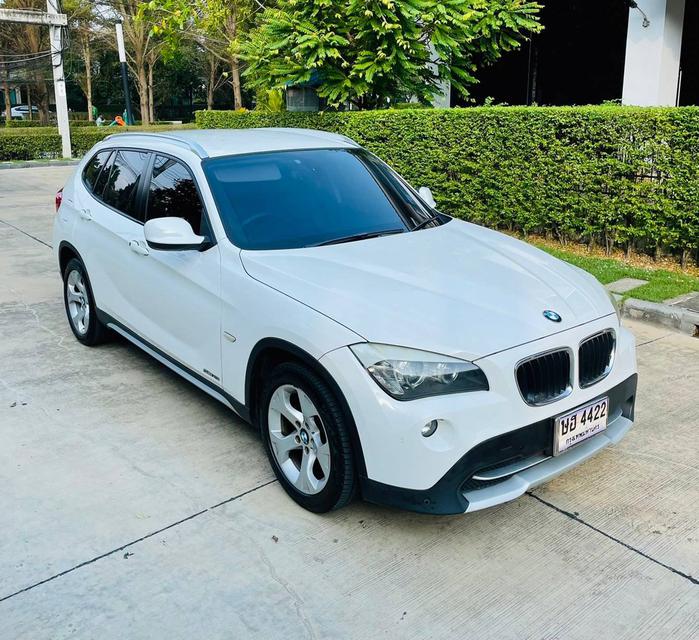 #BMW X1 sDRIVE 18i E84 สีขาว ปี 2012  4