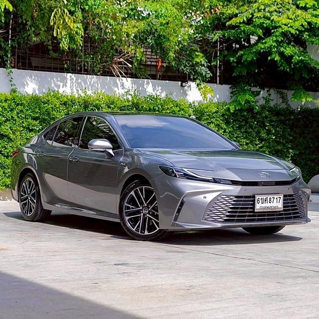 TOYOTA CAMRY 2.5 HEV PREMIUM LUXURY ปี 2025 - โฉมใหม่ล่าสุด TOP สุดCamry Hybrid 2025 ตัว Premium Luxury ป้ายแดง มือเดียว ไมล์แท้ 27,xxx