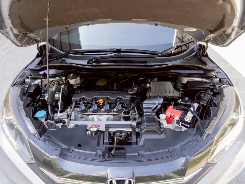 Honda hr-v 1.8 E Limited ปีจด 2017 ♨️ ประกันเครื่องเกียร์3ปี3หมื่นkm ♨️ รูปที่ 5