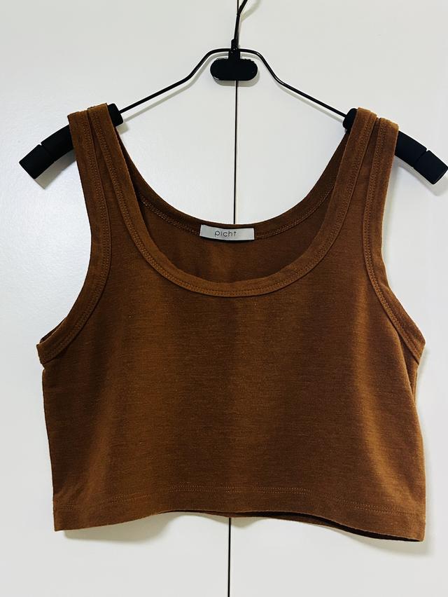เสื้อกล้ามสั้น เสื้อครอป