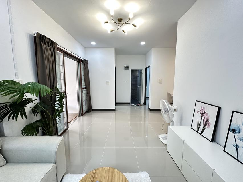 หมู่บ้านเพ็ญศิริเพลส สุวินทวงศ์ 45 8