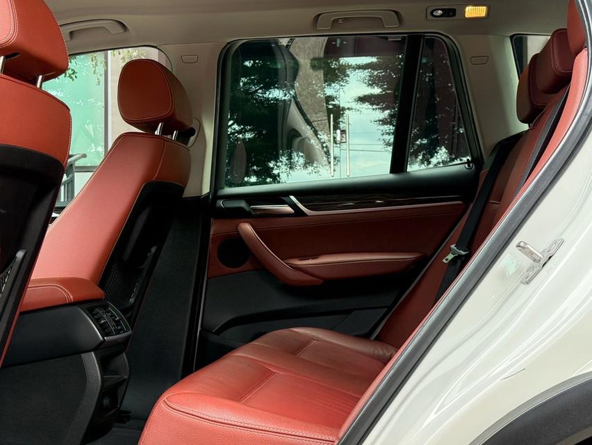2014 BMW X3 20D XDRIVE รถออกศูนย์ BMW THAILAND สภาพเหมือนรถใหม่ รถวิ่งน้อยเพียง 80,000 กม ไม่เคยมีอุบัติเหตุครับ 14