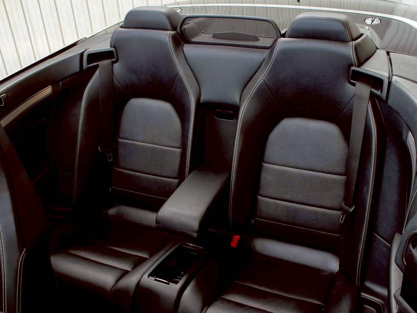 E200 Cabriolet AMG Dynamic รูปที่ 11