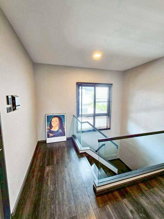 ให้เช่า 𝐕𝐈𝐕𝐄 𝐁𝐚𝐧𝐠𝐧𝐚 𝐊𝐌.𝟕 บ้านหรูสไตล์ Loft 3 ห้องนอน 4 ห้องน้ำ เฟอร์ครบ พร้อมอยู่ 8