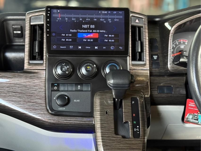 ปี 2019 TOYOTA COMMUTER รถสวยเบาะ VIP 10