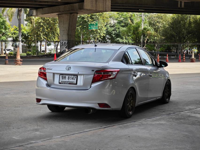 ขายรถ Toyota Vios 1.5E ปี 2014 สีเทา เกียร์ออโต้ 4