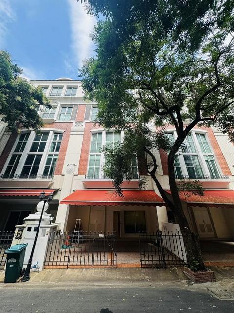 T26-361 ให้เช่า ทาวน์เฮ้าส์ - ใกล้กับ ใกล้ BTS ทองหล่อ ตรงข้าม J-Avenue 26 ตร.วา