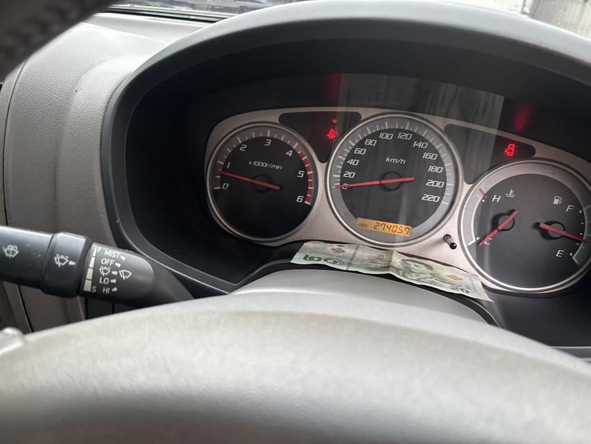 2,500 Isuzu d-max 3.0 เครดิตดีฟรีดาวน์