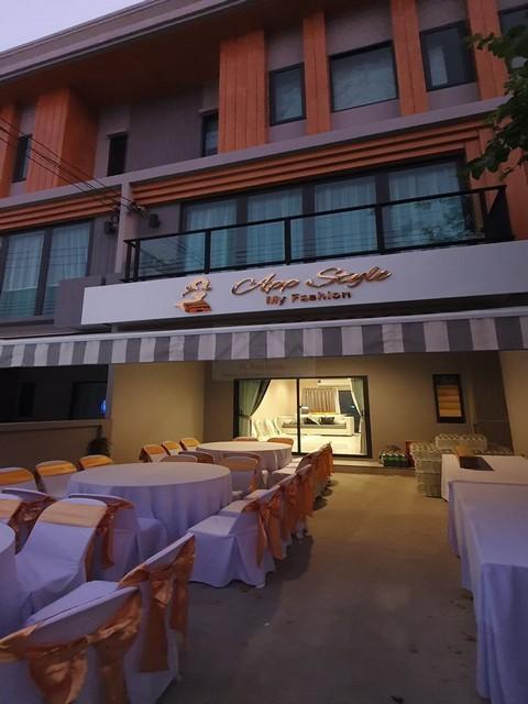 ให้เช่าทาวน์โฮม 3 ชั้น 25 ตร.ว. โครงการไอเจ้นท์ พัฒนาการ ซอยพัฒนาการ 99 ใกล้สวนหลวง ร.9 2