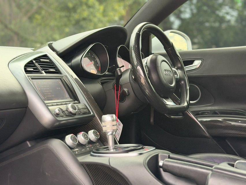 Audi R8 Coupe V8 FSI Quattro รูปที่ 8
