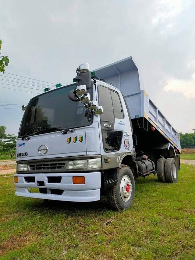 ปล่อยต่อรถบรรทุก HINO 6 ล้อดั้มพ์ 2