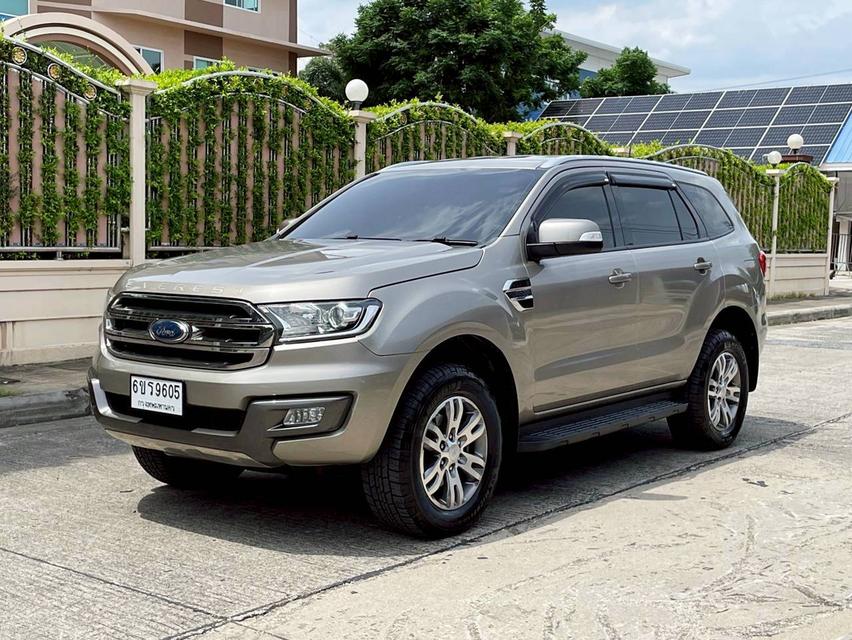 FORD EVEREST 2.2 TITANIUM ปี 2016