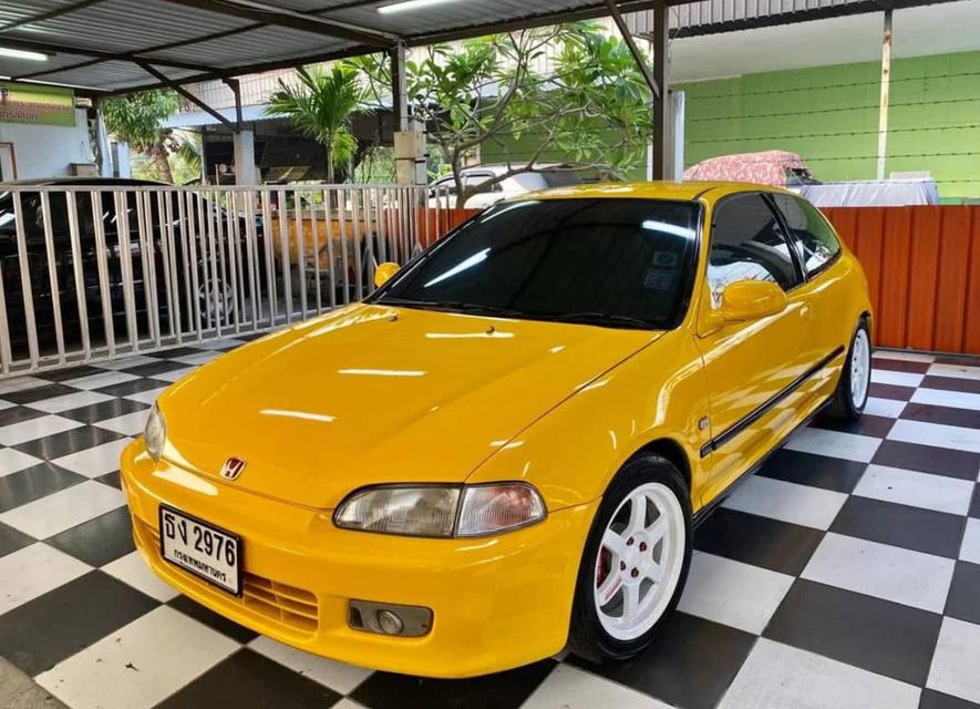 ส่งต่อ Honda Civic ปี 1995 สีเหลือง