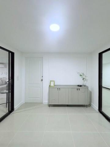 HR 10528 ให้เช่าบ้านเดี่ยว 2 ชั้น 6 ห้องนอน ประชาราษฎร์บำเพ็ญ ห้วยขวาง รัชดา รับต่างชาติและสัตว์เลี้ยง 3